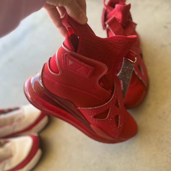 Jordan - Picture 2 of 3